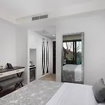 Ellure Luxury 4*