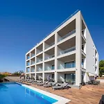 Ellure Luxury