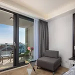 Szálloda Ellure Luxury 4*