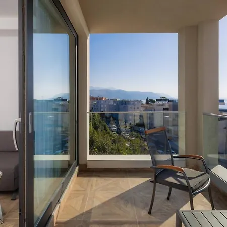 Ellure Luxury 4*