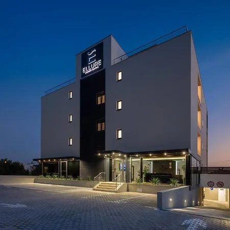 Ellure Luxury 스플리트