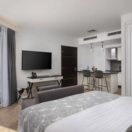 Szálloda Ellure Luxury