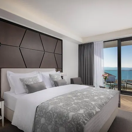 Ellure Luxury Szálloda 4*